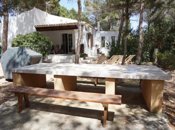 House with 2 bedrooms in Platja de Migjorn with furnished garden and WiFi 500 m from the beach
